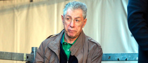 Bossi sulle tangenti “punzecchia” Maroni e sui voti rimpiange Fini