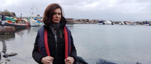 Lesbo, accoglienza avanti tutta. Arriva la Boldrini con il salvagente