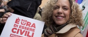 Gay, la Cirinnà contro i renziani: «Pago le loro porcate». Nel Pd è guerra totale