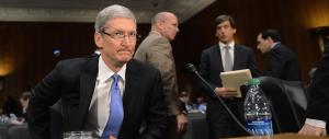 Apple attacca la Casa Bianca: i poteri forti stanno scaricando i democratici?