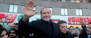 Teatrino a distanza tra Berlusconi e Salvini: “Ai gazebo solo il nome di Bertolaso”
