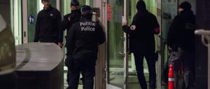 Salah, attesa per l’interrogatorio. La Francia preme per l’estradizione