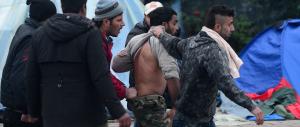 Rissa in un campo profughi in Grecia: un violentatore sfugge al linciaggio