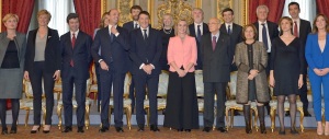 Referendum: Renzi trema e ordina ai suoi ministri di “occupare” le tv