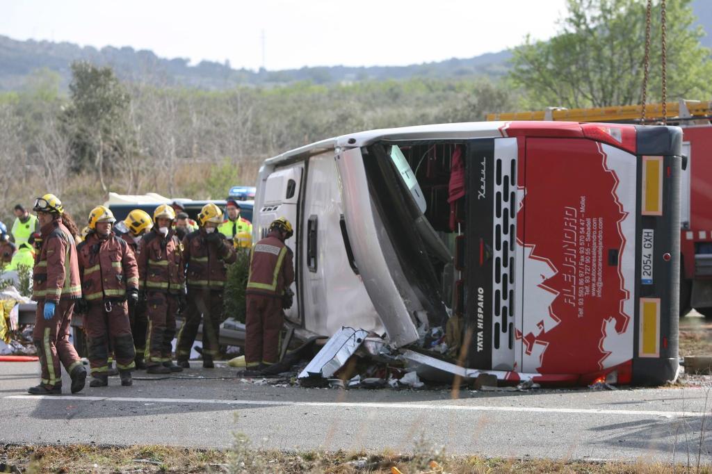 Incidente in Spagna con 13 vittime &quot;7 ragazze italiane morte&quot;, dice la