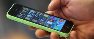 La Fbi spiazza Apple: “Abbiamo trovato il modo di sbloccare gli iphone”
