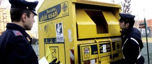 Rubano abiti destinati alla Caritas: arrestati quattro romeni