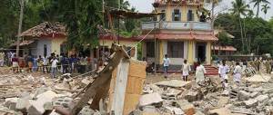 India, esplodono fuochi d’artificio: centinaia di morti in un tempio indù