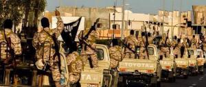 Isis, la Tunisia teme un attacco dei miliziani jihadisti dalla Libia