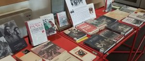 L’ultima censura della sinistra italiana: «Via i libri di Pansa dalla biblioteca»