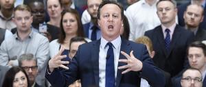 Panama papers, l’ira di Cameron: il premier lancia una dura controffensiva