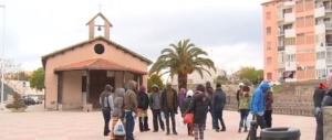 Sbarcati da 10 giorni e già protestano: migranti assediano chiesa a Sassari