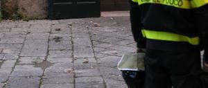 Esplosione in un vicolo di Napoli: morta una donna, gravi i feriti