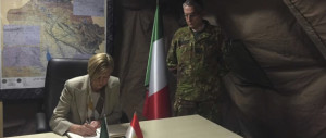 Pinotti in bilico? Sarebbe il quinto ministro del governo Renzi a saltare