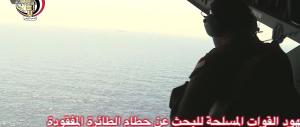 Egyptair, ritrovate le scatole nere. Confermata la presenza di fumo a bordo