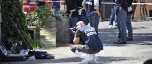 Svolta nel giallo della donna trovata morta in casa? Sotto torchio gli amici