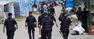 L’immigrato ucciso ha aggredito più volte i carabinieri prima dello sparo