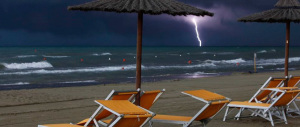 Meteo, brutte notizie per il weekend al Nord. Mentre al Sud domina il Sole