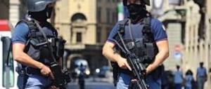 «Il rischio di attentati in Italia è alto»: agenti armati anche fuori servizio