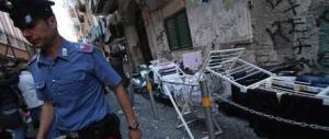 Falsi invalidi arrestati a Napoli: filmati mentre facevano spese al discount