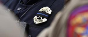 Usa, detenuto ruba pistola a un agente e uccide due guardie giudiziarie
