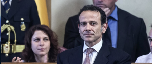 Poltrone alla Consob e al Campidoglio: il conflitto dell’assessore Minenna