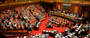 Il Pd vuole il Mattarellum. Ma Forza Italia frena: «Non decidete solo voi»