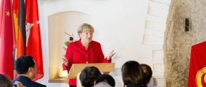 Profughi, Angela Merkel corre ai ripari: «La Germania resterà la Germania»