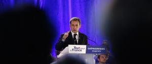 Svolta di Sarkozy: va sul palco e parla con il linguaggio di Marine Le Pen