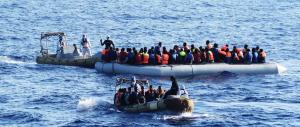 Allarme scabbia, la metà dei migranti giunti a Porto Empedocle ne è affetta