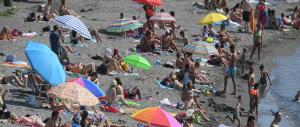 Estate da leoni: in vacanza 33 milioni di italiani. Il mare la fa da padrone