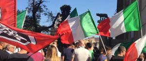 CasaPound, 16 arrestati: difendevano dallo sgombero due famiglie con disabili