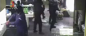 Banda paramilitare di 300 orfani romeni addestrati per rapinare gioiellerie