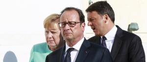 Renzi e Hollande, stessa spiaggia stesso flop: sono gli ultimi in Europa