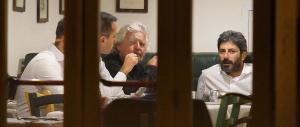 M5S non toglie il simbolo alla Raggi ma le chiede tre teste. Ecco i nomi