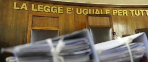 Violenza di gruppo su una 22enne di Bitonto: assolti i nove imputati