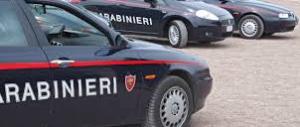 Foggia, agguato di due killer in un bar: un morto e un ferito grave