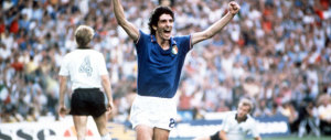 Paolo Rossi compie 60 anni, per gli italiani sarà Pablito per sempre (video)