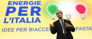 Parisi prenota la leadership: «Niente primarie, mi manda Berlusconi»