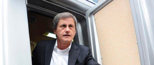 Centrodestra, Alemanno: «Fare le primarie per andare subito al voto»