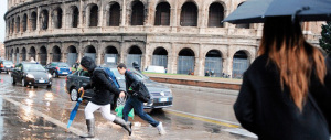 Previsioni meteo, arriva il vero autunno: piogge, temporali e freddo