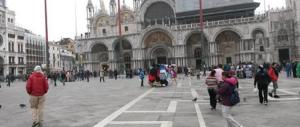 Venezia, drone di un turista si schianta contro il Campanile di San Marco