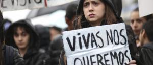 Primo sciopero delle donne in Argentina: basta col femminicidio