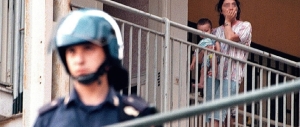 Case occupate dai migranti a Roma: accoltellamenti a raffica