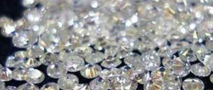 Diamanti venduti dalle banche: la Consob indaga su possibili abusi