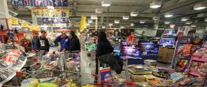 Più di cento denunce per furto di alimenti: romeno subito in libertà