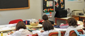 Non maltrattava gli alunni: il tribunale ordina il reintegro della maestra