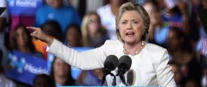 Hillary Clinton molla tutto: «Vorrei non uscire più di casa e leggere libri»