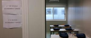 Terremoto, i professori in tenda per rimanere con i loro ragazzi