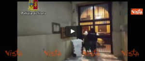 Blitz anti-immigrazione clandestina a Salerno: raffica di arresti (video)
